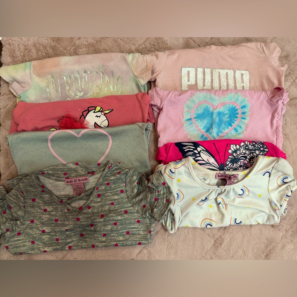 Lot of 8, 3T shirts